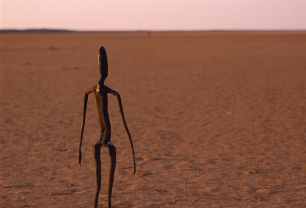 Lake Ballard ‘Inside Australia’ sculptures, archived photograph 6