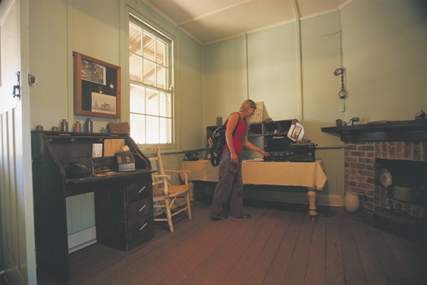 Old Police Precinct, archived photograph 2